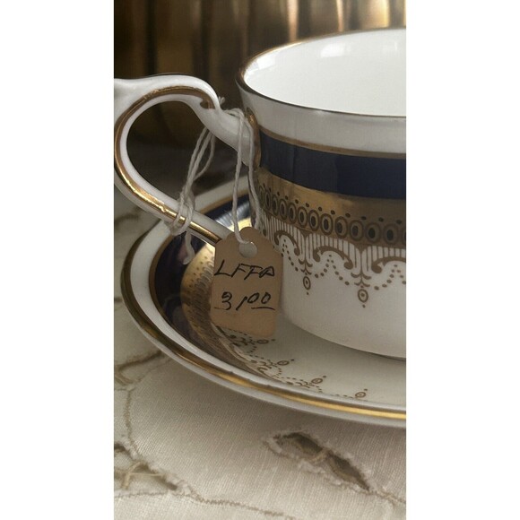 Vintage~NOS with tag Paragon “Stirling” Teacup and Saucer - Picture 2 of 9